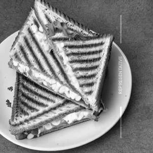 Corn Cheese Sandwich (Veg)