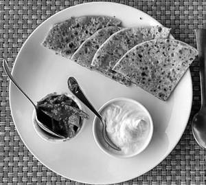 Aloo piyaz paratha