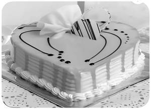 Heart Shape Butterscotch Cake Eggless