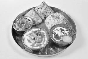 Shahi Paneer + Amritsari Dal Thali