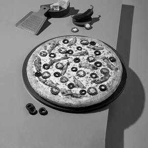 Rome Chicken Pan Pizza