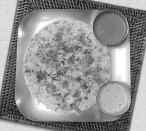 Onion Tomato Uttapam