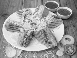 Special Chilli Paneer Grilled Sandwich