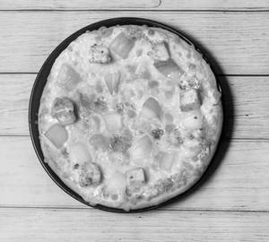 Onion And Paneer Pizza [7 Inch]