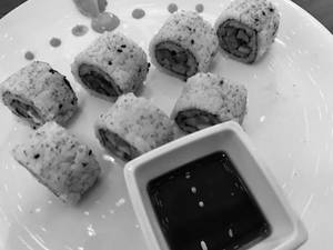 Vegetable Sushi Uramaki ( 8 Pcs)