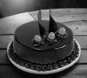Chocolate truffle cake                                                   