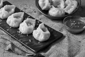 Paneer Cheese Chilli Momos 