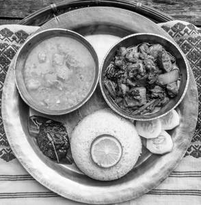 Chicken Bamboo Shoot Thali