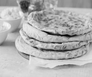 Cheese Naan