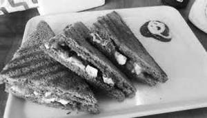 Paneer Makhani Grilled Sandwich