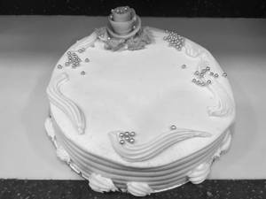 Egg Vanilla Birthday Cake