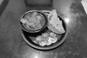 Champaran Chicken Matka Combo 750 Gm.