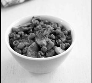 Mushroom Matar Masala [500 ml]