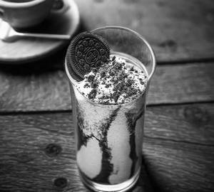 Oreo Shake      