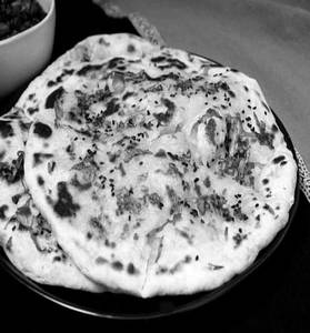 Kulcha Paneer