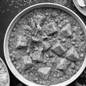 Mutter paneer