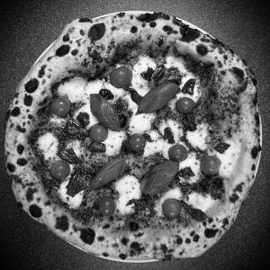 Pesto Cherry Tomato Pizza (genoa Special)