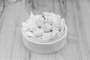 Steam Momos ( 6 Pc)