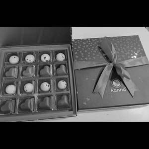 Chocolate Box (16 Pcs) (W)