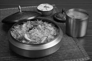 Boneless Chicken Dum Biryani