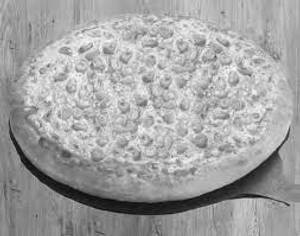 Classic corn pizza