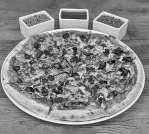 Chicken Barbeque Pizza