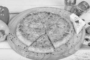 Corn Chilli Pizza