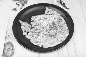 Aloo Cheese Naan