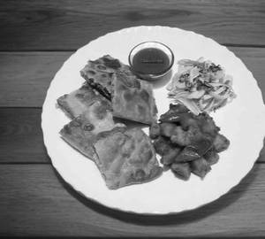 Egg Mughlai Paratha (1 Pc)