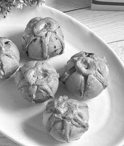 Pesto Mini Korean Buns