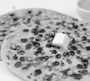 Green chilli paratha
