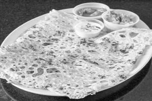 Rava Onion Paneer Dosa