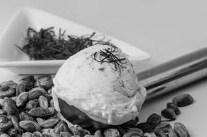 Kesaria Rabri Malai (Scoop)