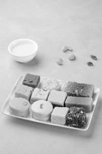 [500gms]assorted Spl Milk Sweets