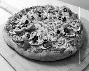 Mixed Veg Pizza