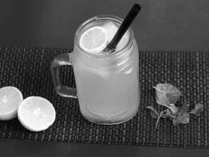 Fresh Lemon Soda (Salty)