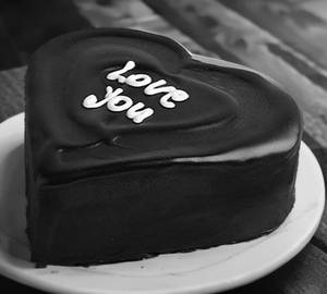Love yon Chocolate Cream Cake