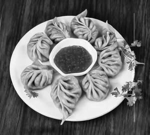 Chicken Fried Momo (10 Pcs)