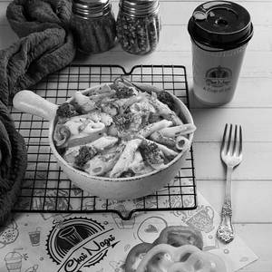 White Sauce Pasta