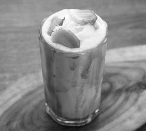 Strawberry Shake with Icecream (300ml)