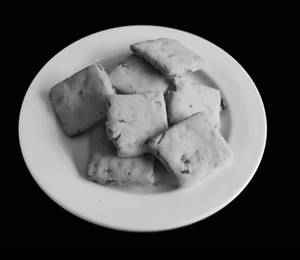 Karachi Cookies (200 Gm)