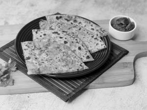 Paneer Paratha (1 Pc)