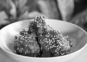 Yang Nyom Tong Dak [ chicken ]