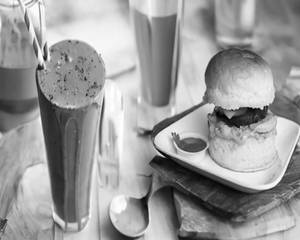 Chicken Burger + Chocolate Shake