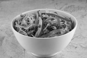 Veg Chowmein With Chilli Paneer