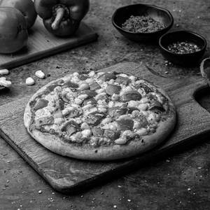 American Deluxe Pizza