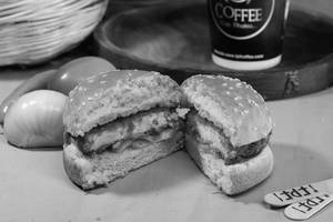 Spicy Paneer Burger