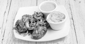 Hariyali Momos (5 Pcs)