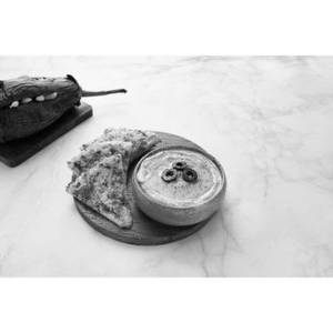 Moutabbal with Choice of Bread