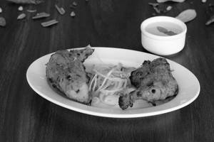 Chicken Tandoori Kebab (Half)[2 Pieces]